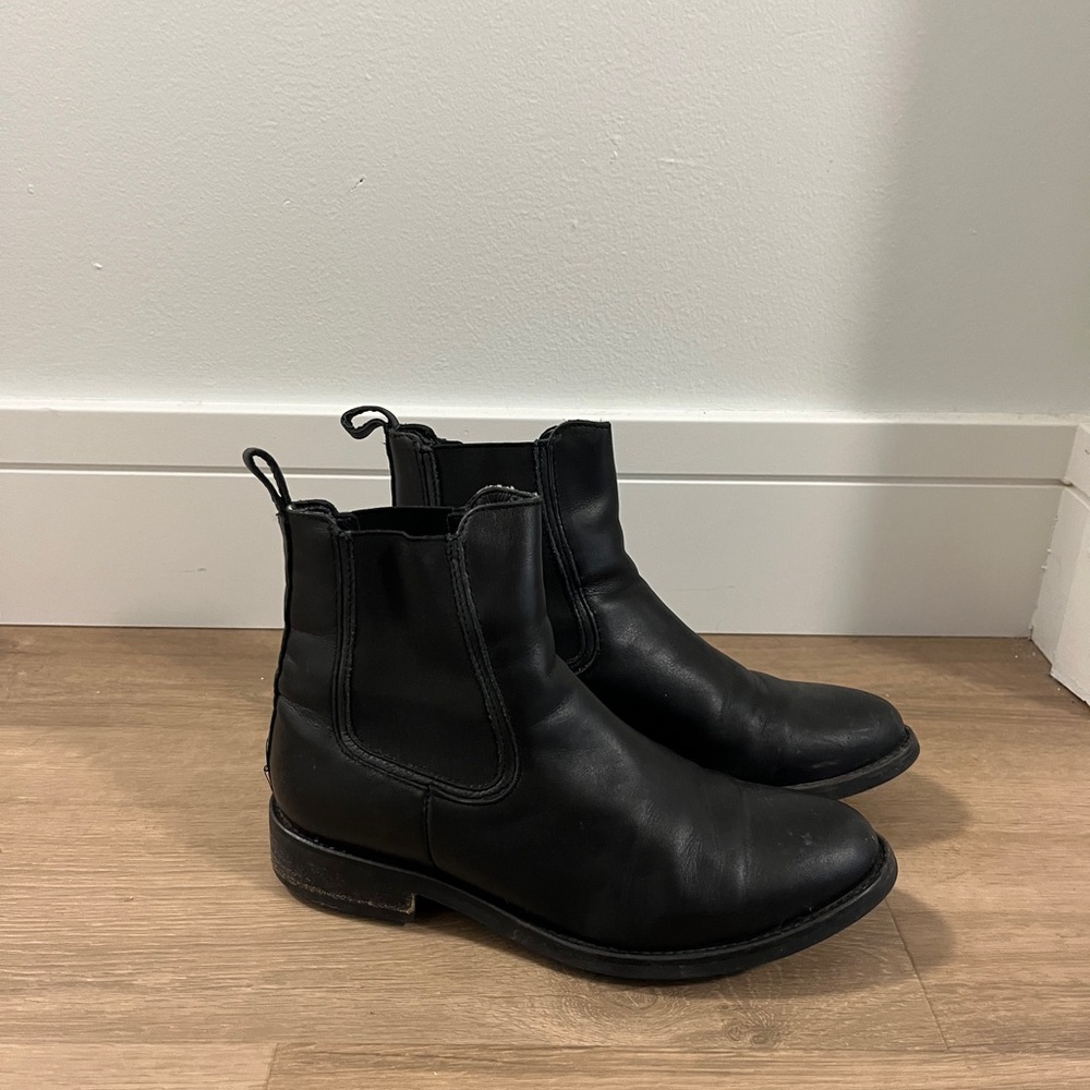 Thursday Boot Co Women’s Black Chelsea Boots